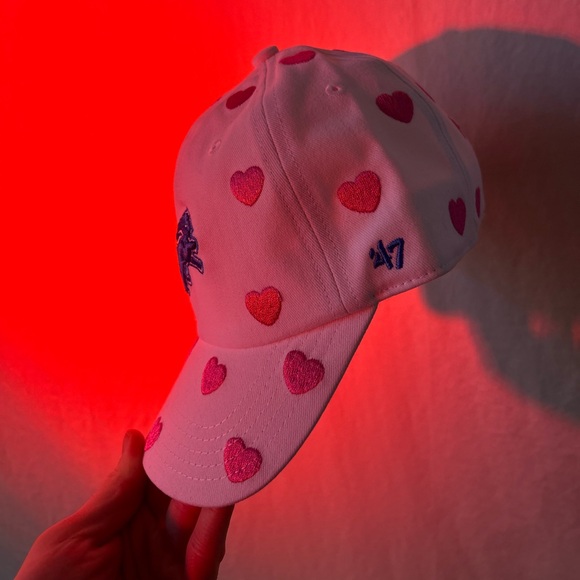 Lions Heart Hat - Picture 3 of 6